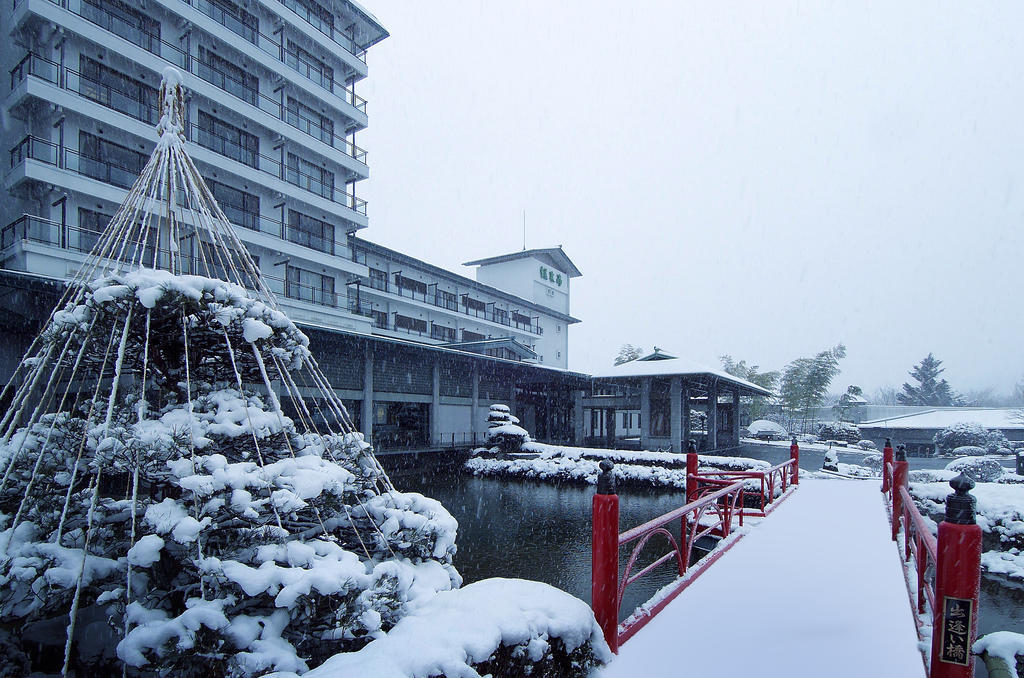 Hotel Sendai Akiku Weni Bonfire No Tang Exterior foto